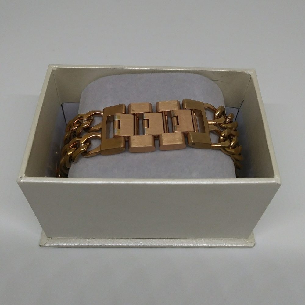 Rose gold apple watch band